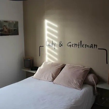 Appartement Quai Ouest, Vue Entree Port, Stationnement Gratuit, Lits Faits Pour Votre Arrivee, Serviettes De Toilettes Fournies Dieppe Exterior photo