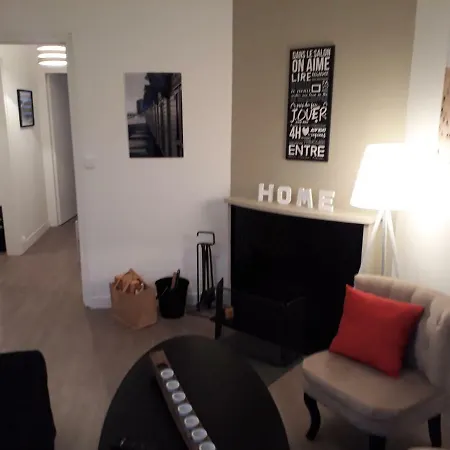 Appartement Quai Ouest, Vue Entree Port, Stationnement Gratuit, Lits Faits Pour Votre Arrivee, Serviettes De Toilettes Fournies Dieppe Exterior photo